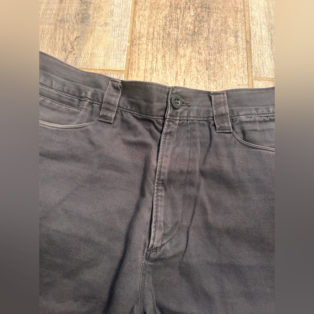 Men's North Face Grey Chino Shorts - Picture 2 of 6